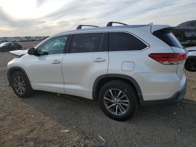 2018 Toyota Highlander SE