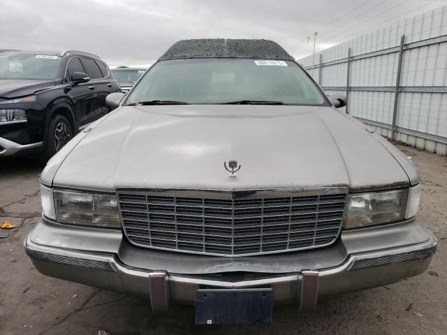 1995 Cadillac Fleetwood Base