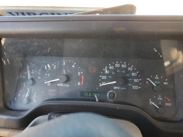 1998 Jeep Wrangler / TJ SE