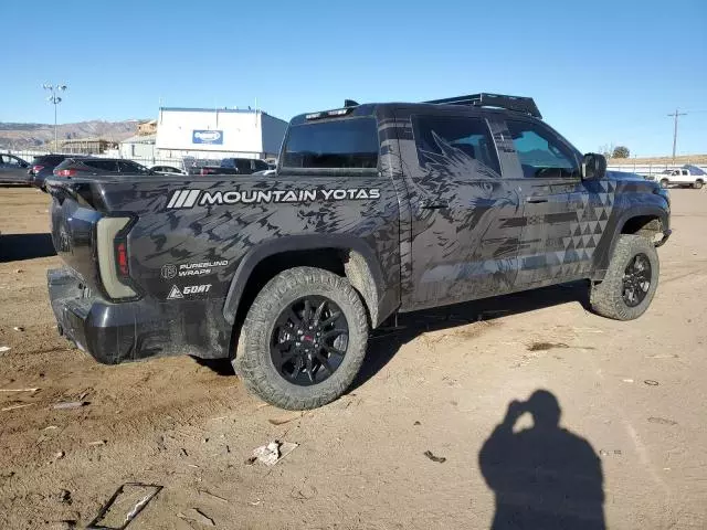 2023 Toyota Tundra Crewmax SR