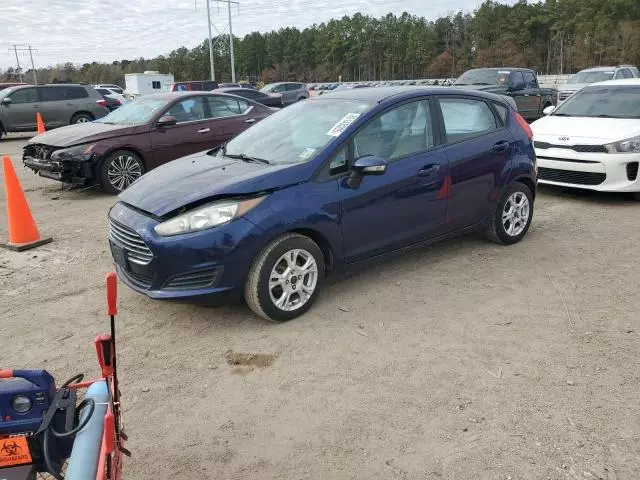 2016 Ford Fiesta SE