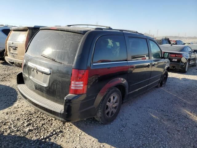 2008 Chrysler Town & Country Touring