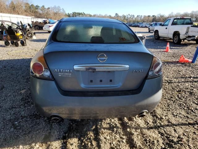 2010 Nissan Altima Base