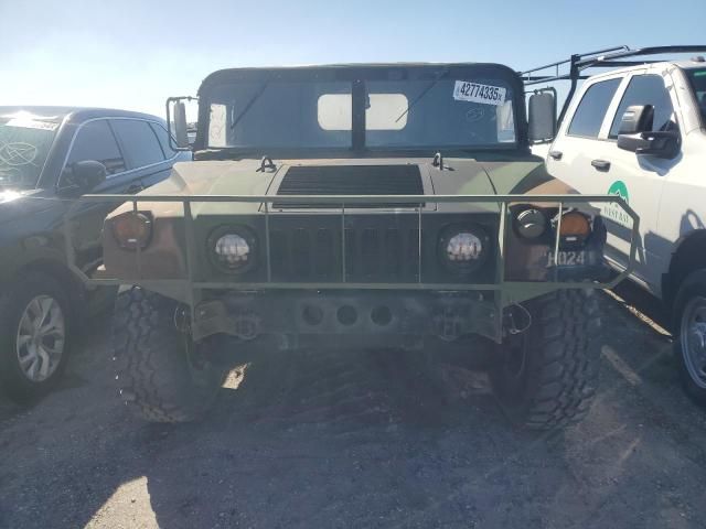 1985 American General Humvee