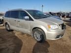 2014 Chrysler Town & Country Touring L