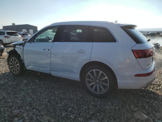 2018 Audi Q7 Premium Plus