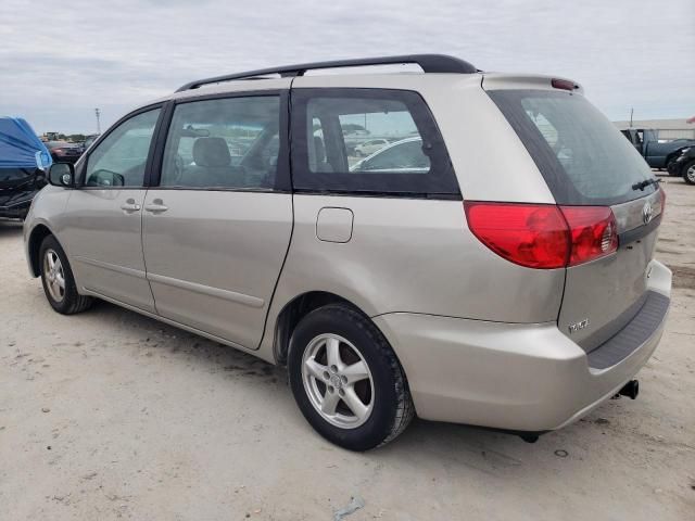 2006 Toyota Sienna CE