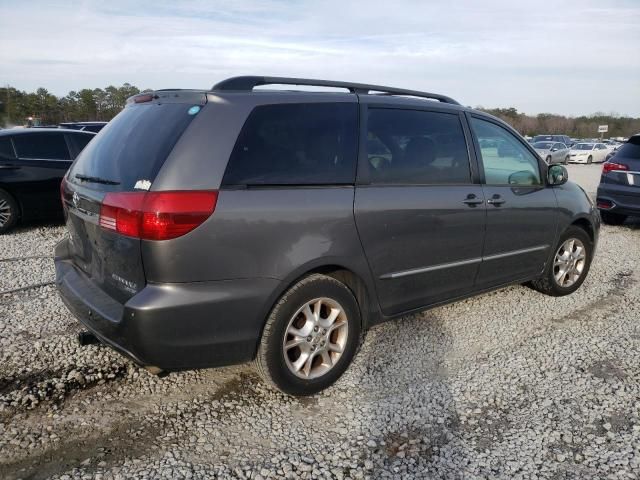 2005 Toyota Sienna XLE