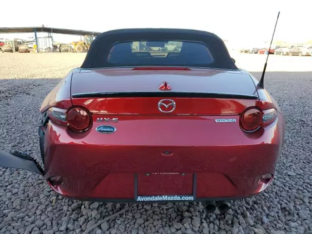 2020 Mazda MX-5 Miata Club