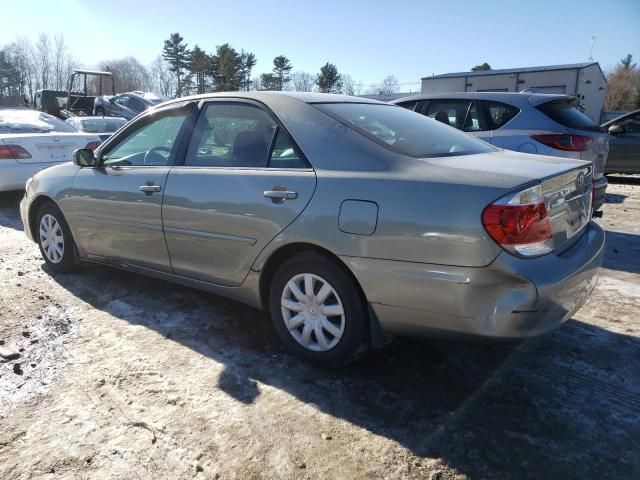 2005 Toyota Camry LE