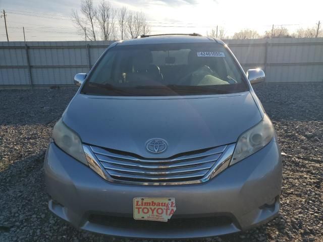 2012 Toyota Sienna LE