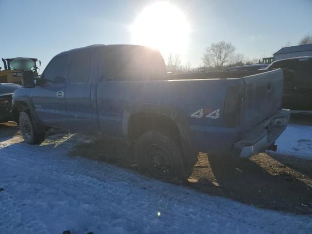 2004 GMC Sierra K2500 Heavy Duty