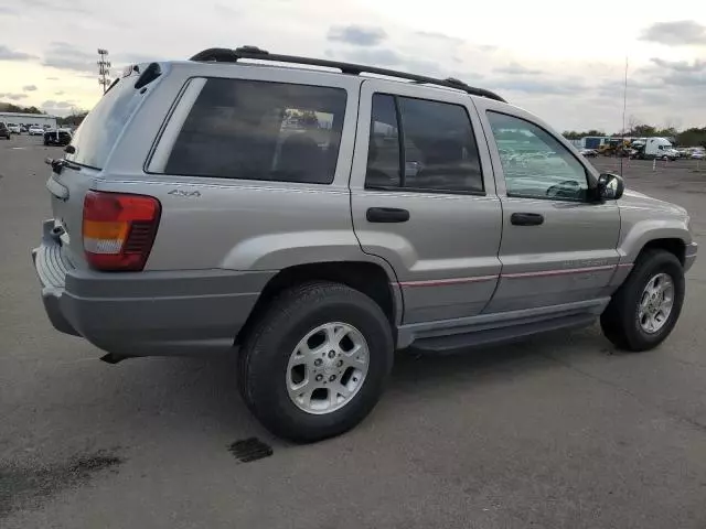 2000 Jeep Grand Cherokee Laredo