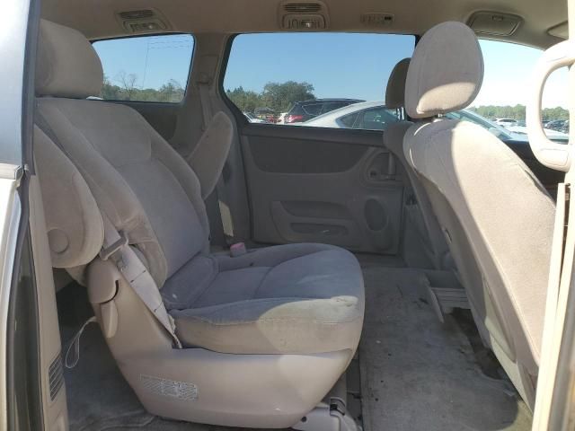 2006 Toyota Sienna XLE