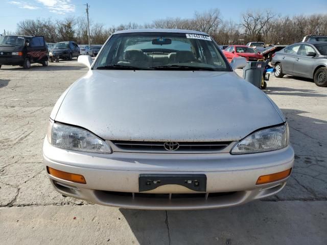 1996 Toyota Camry DX