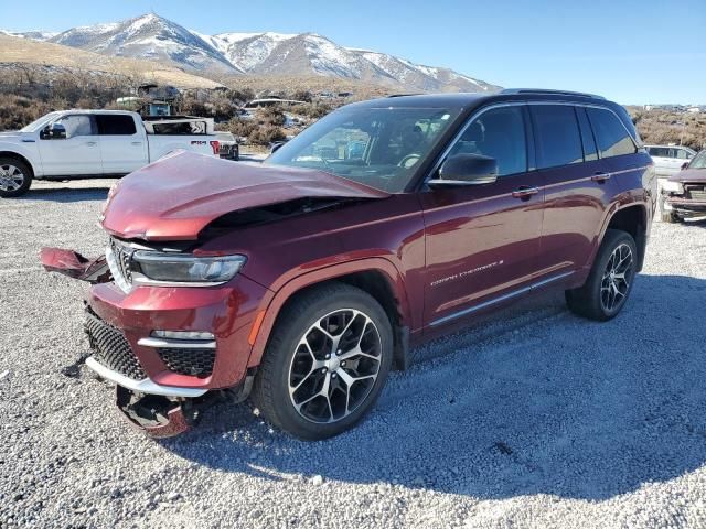 2022 Jeep Grand Cherokee Summit