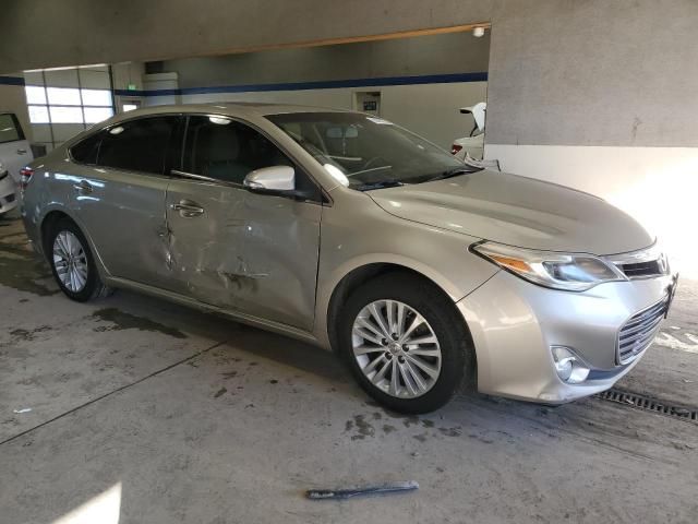 2013 Toyota Avalon Hybrid