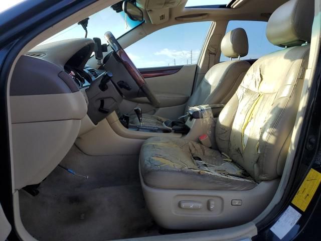 2004 Lexus ES 330