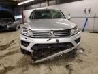 2016 Volkswagen Touareg Sport