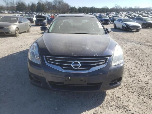 2010 Nissan Altima Base