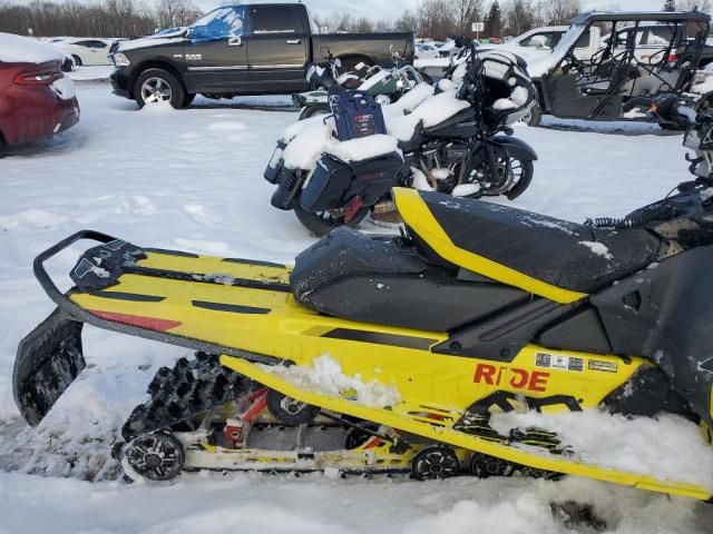 2021 Skidoo Renegade