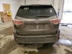 2016 Toyota Highlander LE