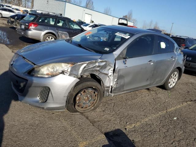 2013 Mazda 3 I