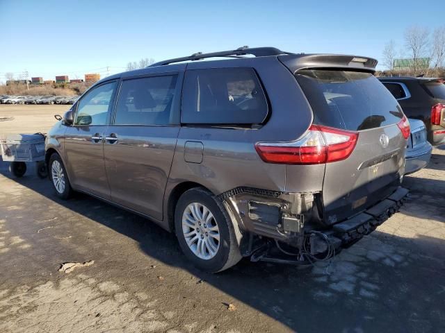 2015 Toyota Sienna XLE