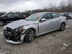 Salvage cars for sale from Copart Ellwood City, PA: 2022 Nissan Altima SV