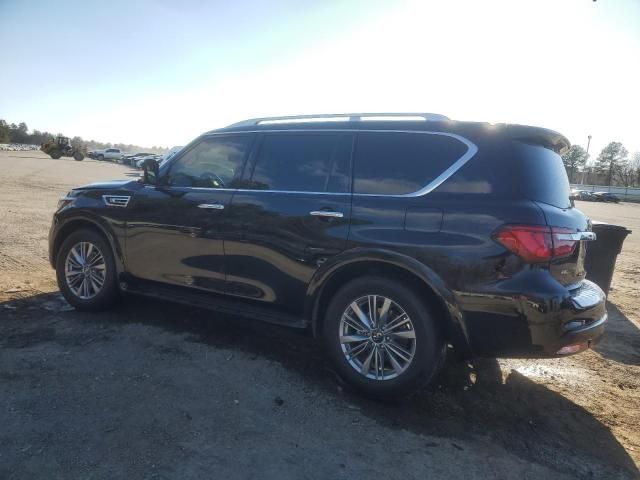 2022 Infiniti QX80 Luxe