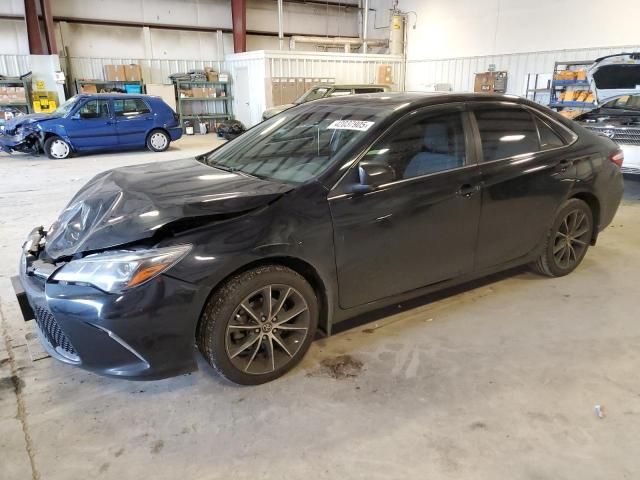 2016 Toyota Camry XSE