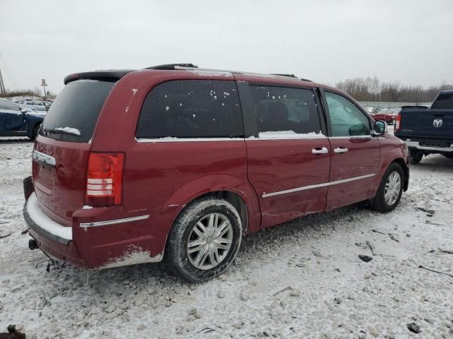 2010 Chrysler Town & Country Limited