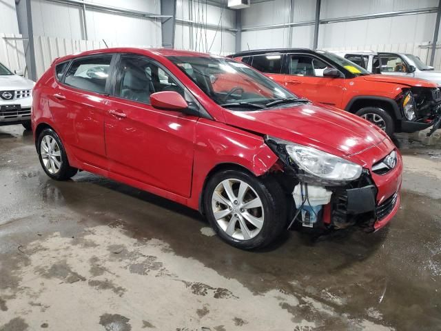 2012 Hyundai Accent GLS