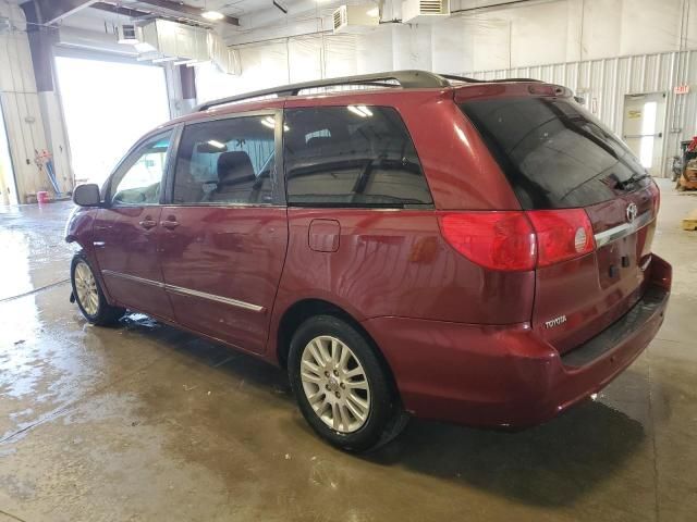 2009 Toyota Sienna XLE