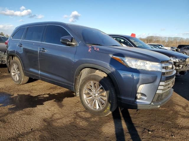 2018 Toyota Highlander SE