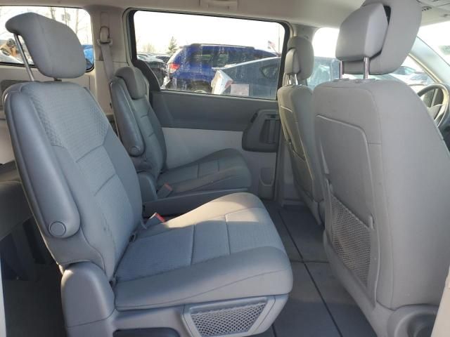 2010 Chrysler Town & Country Touring