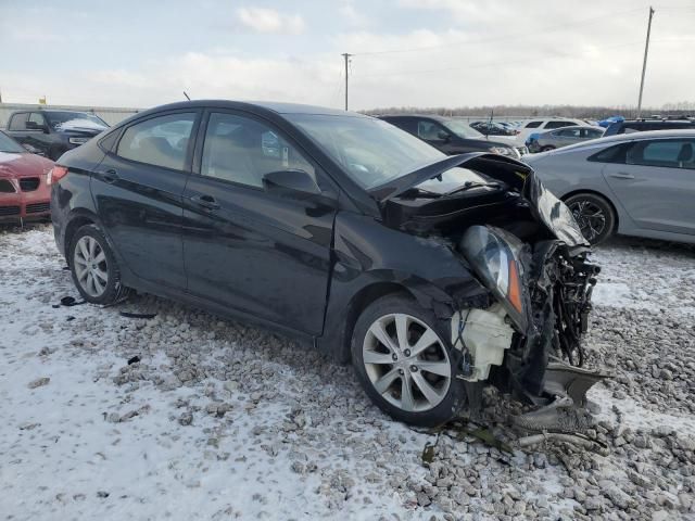 2013 Hyundai Accent GLS