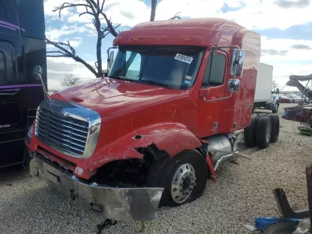 2006 Freightliner Conventional Columbia