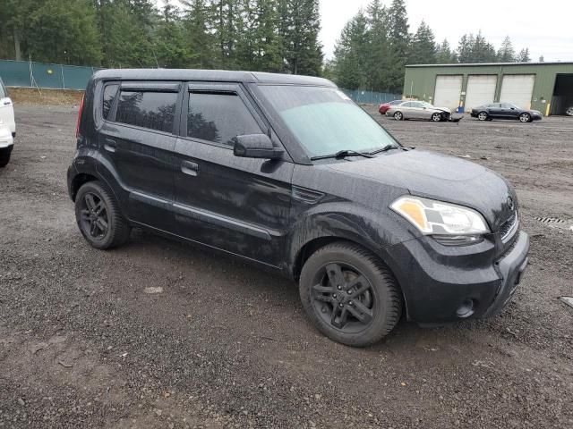 2010 KIA Soul +