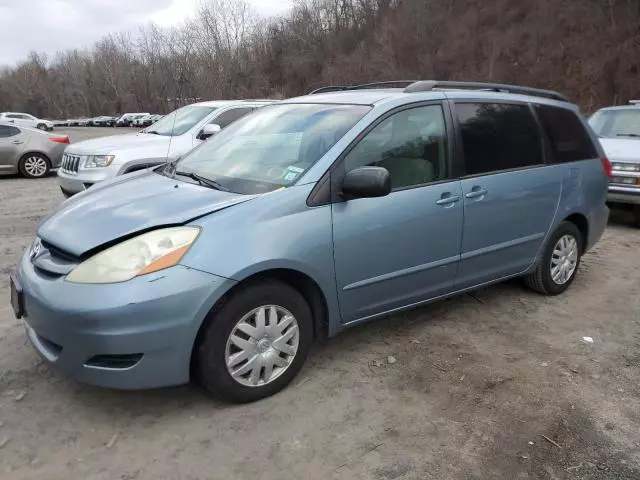 2006 Toyota Sienna CE