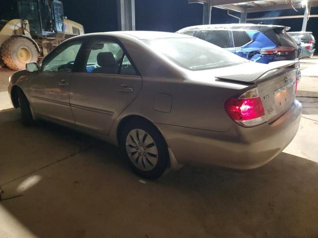 2005 Toyota Camry LE