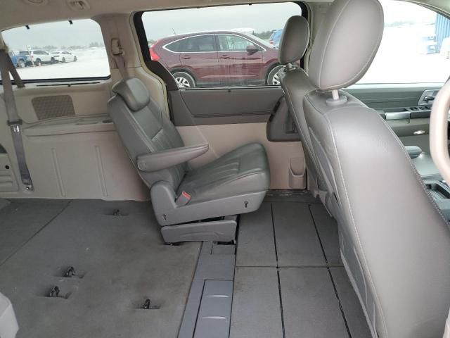 2008 Chrysler Town & Country Touring