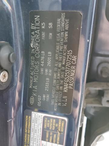 2007 KIA Rondo Base