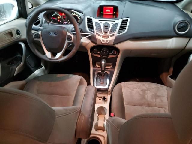 2013 Ford Fiesta SE