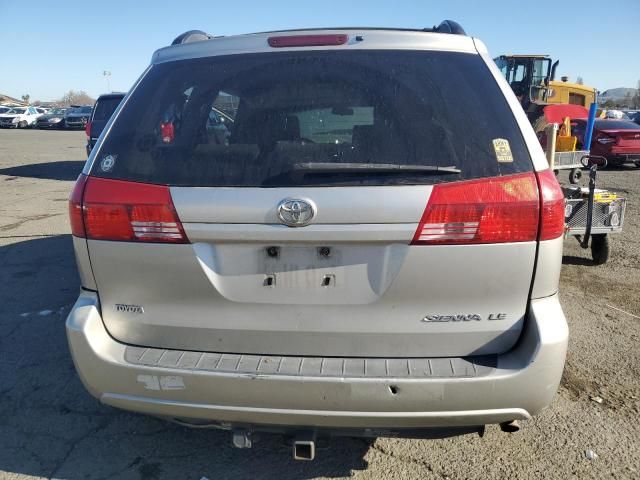 2004 Toyota Sienna CE