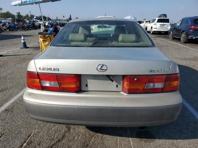 1998 Lexus ES 300