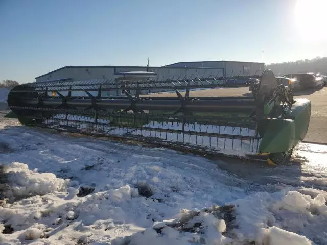 2014 John Deere 630F