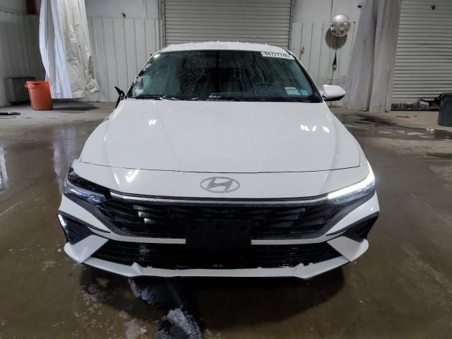 2024 Hyundai Elantra Blue