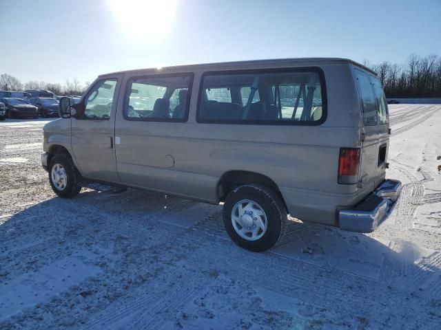 2011 Ford Econoline E350 Super Duty Wagon