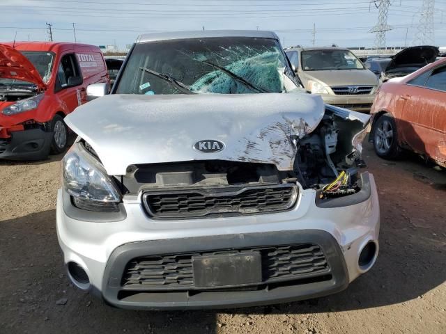 2013 KIA Soul +